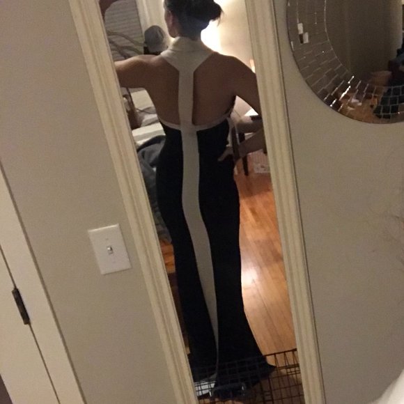 Theia Deep V Tuxedo Gown - Picture 2 of 8